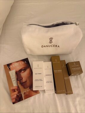 Danucera Cream Supreme & Mega Serum Skincare Set in White